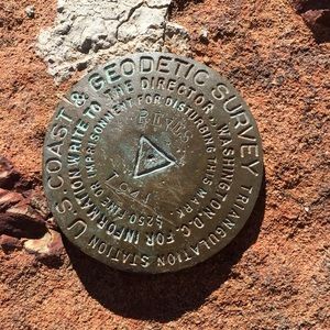 Meet your Posher, Ash